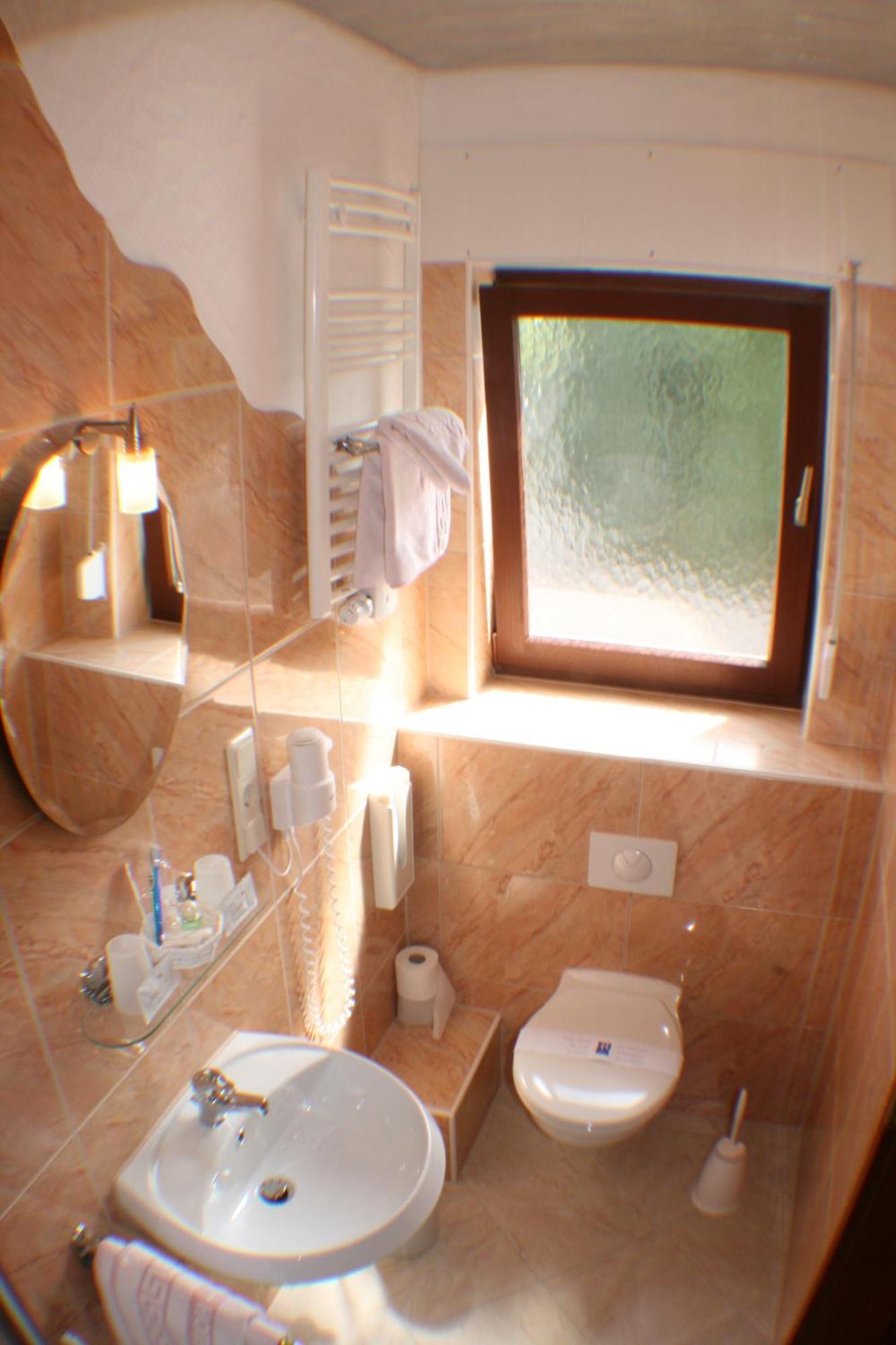 Hotel Geromont Plaidt Kamer foto